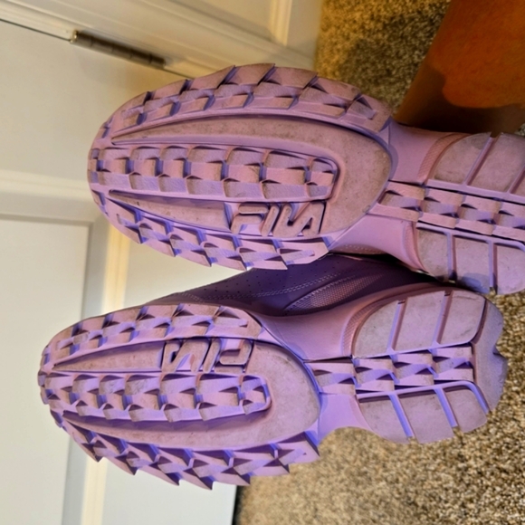 Wonen Fila Lavender High-Top Sneakers Size 10 - Picture 4 of 6